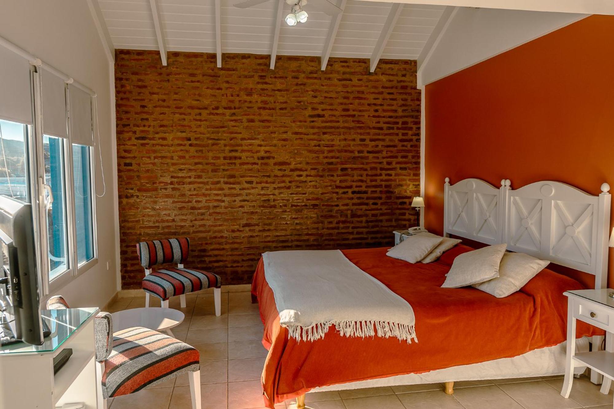 Rayentray Las Restingas Hotel De Mar Puerto Pirámides Eksteriør bilde